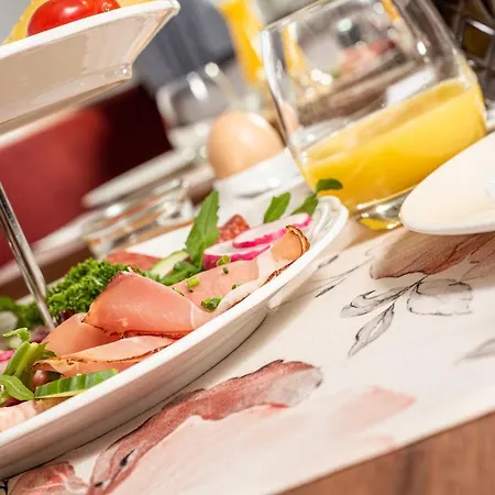 劳达莱特斯盖勒酒店 劳达·康宁思霍芬